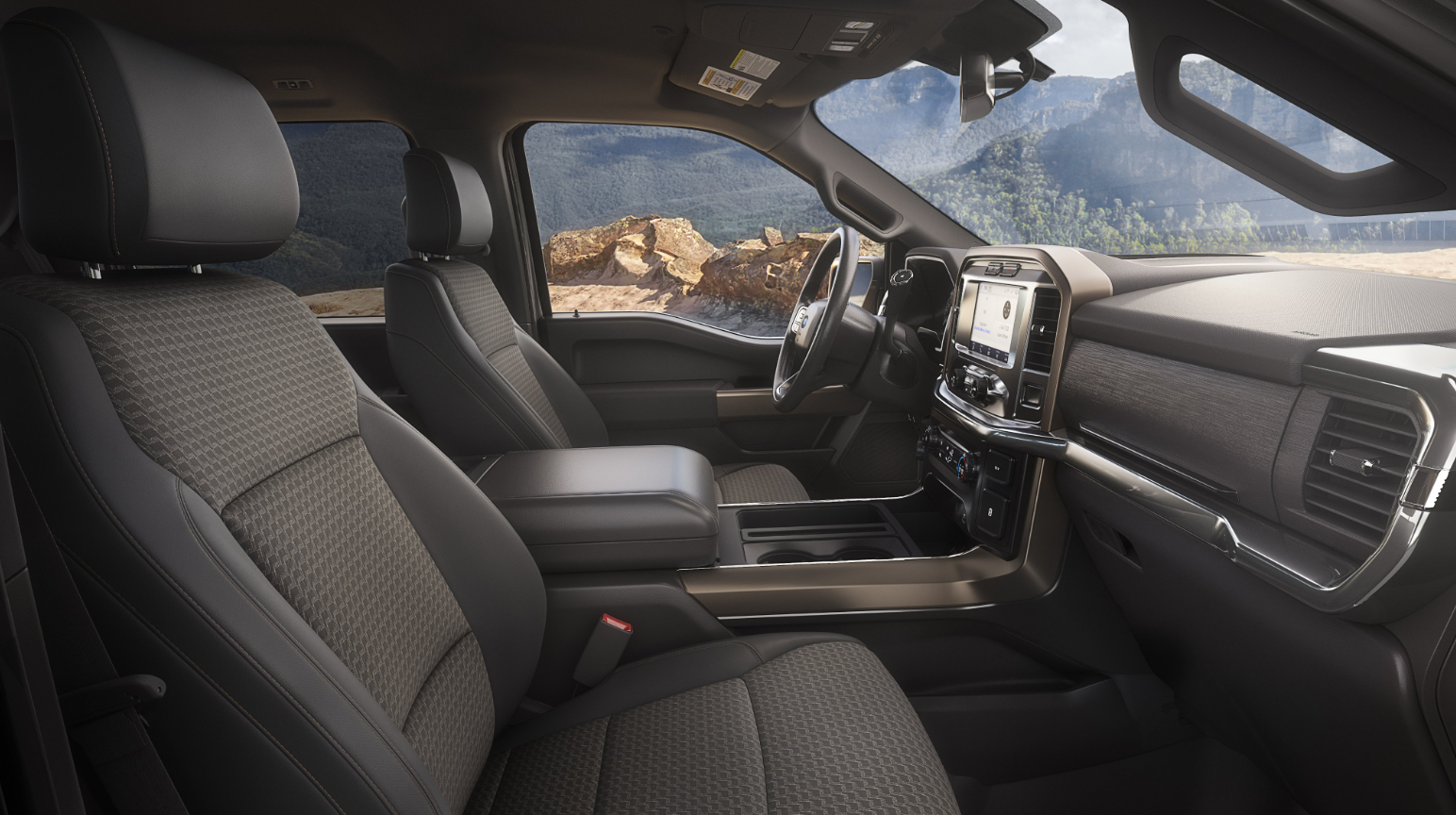 2025 Ford F150 Interior