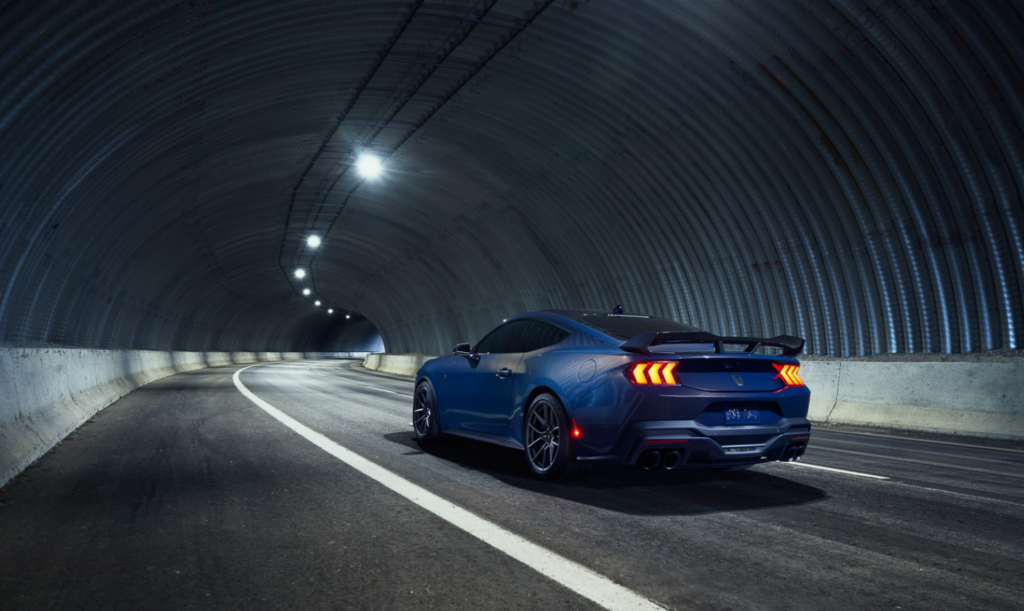2025 Ford Mustang Dark Horse Engine