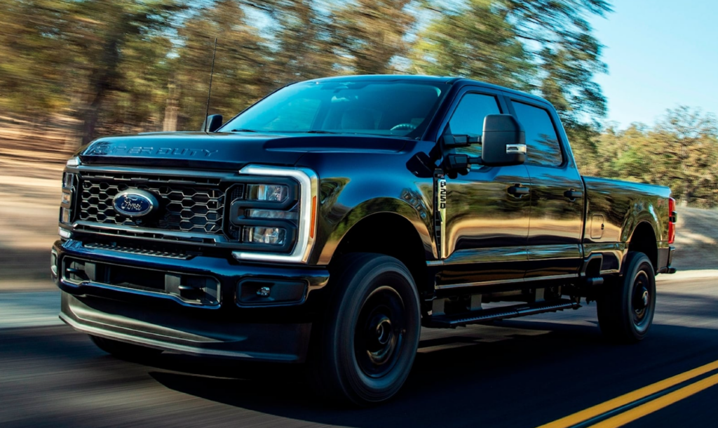 2025 Ford Super Duty Exterior - 2025Ford.com